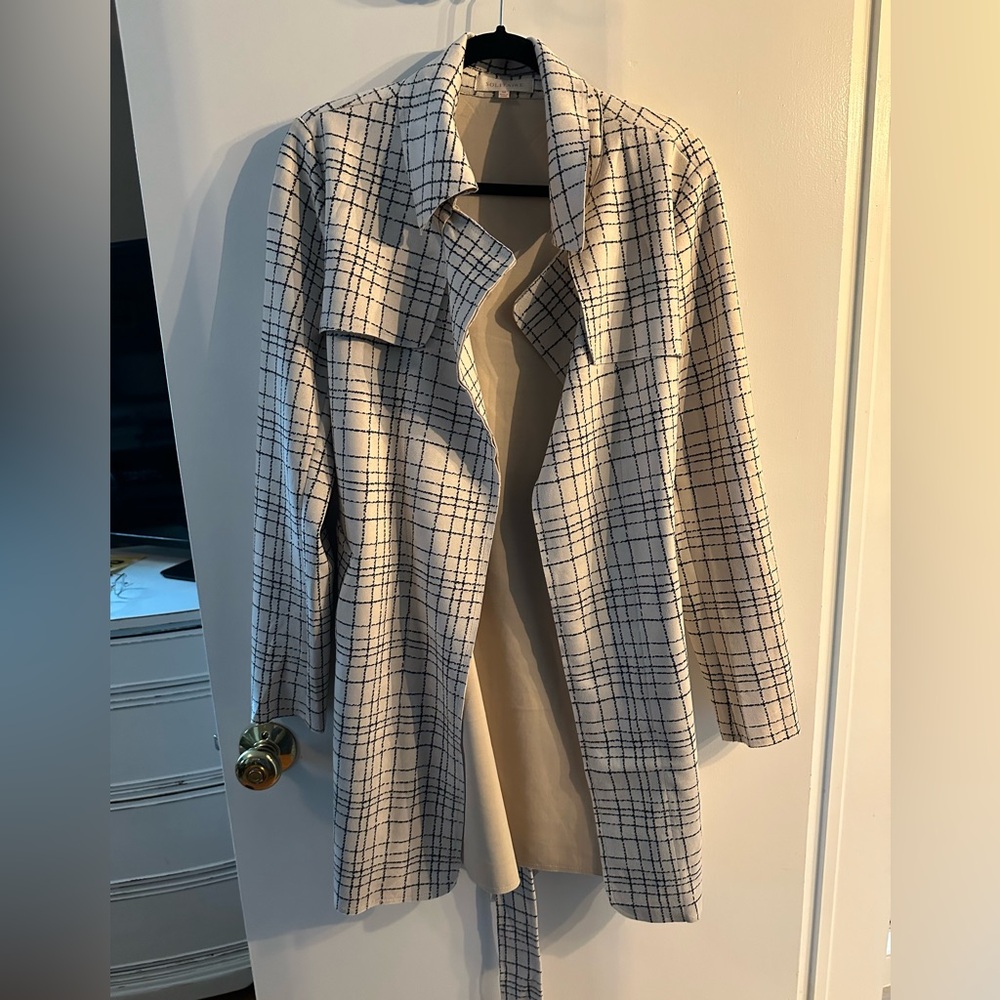 Stylish Women's Checkered Coat